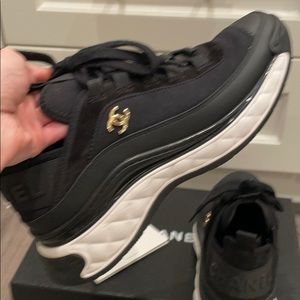 authentic sold out Chanel low top sneakers